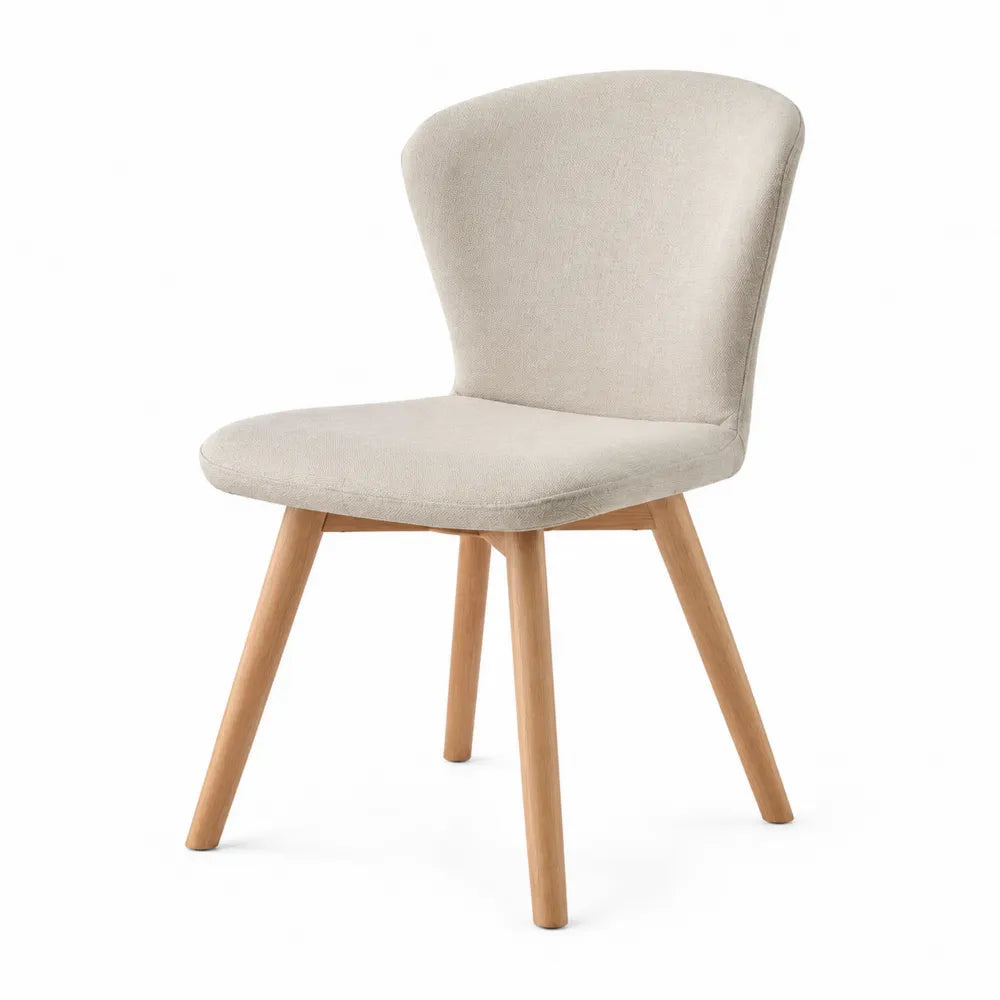 Chaise en tissu beige avec pieds en bois